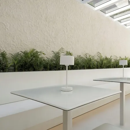 Hello - Free Parking And Pet Friendly Отель 3*