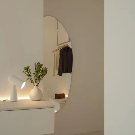 Hello - Free Parking And Pet Friendly