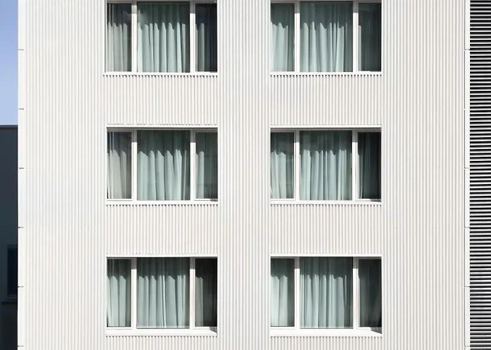 מלון Hello - Free Parking And Pet Friendly 3*