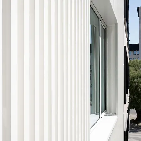 Hotel Hello - Free Parking And Pet Friendly