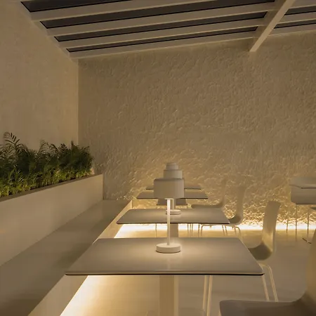 Hello - Free Parking And Pet Friendly Hotel Płowdiw