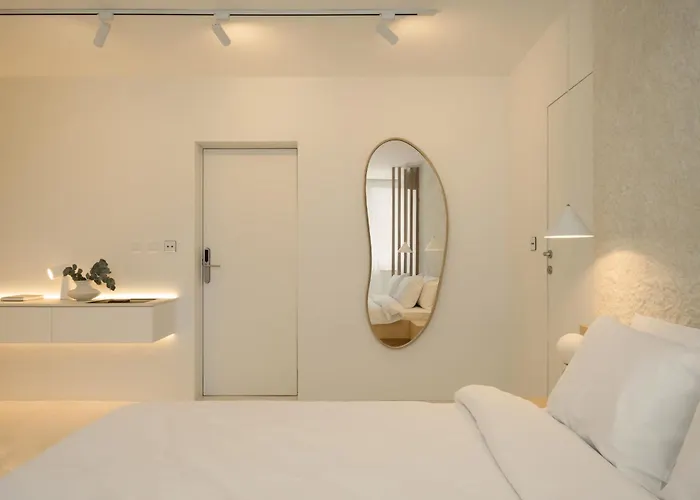 Hello - Free Parking And Pet Friendly Hotel